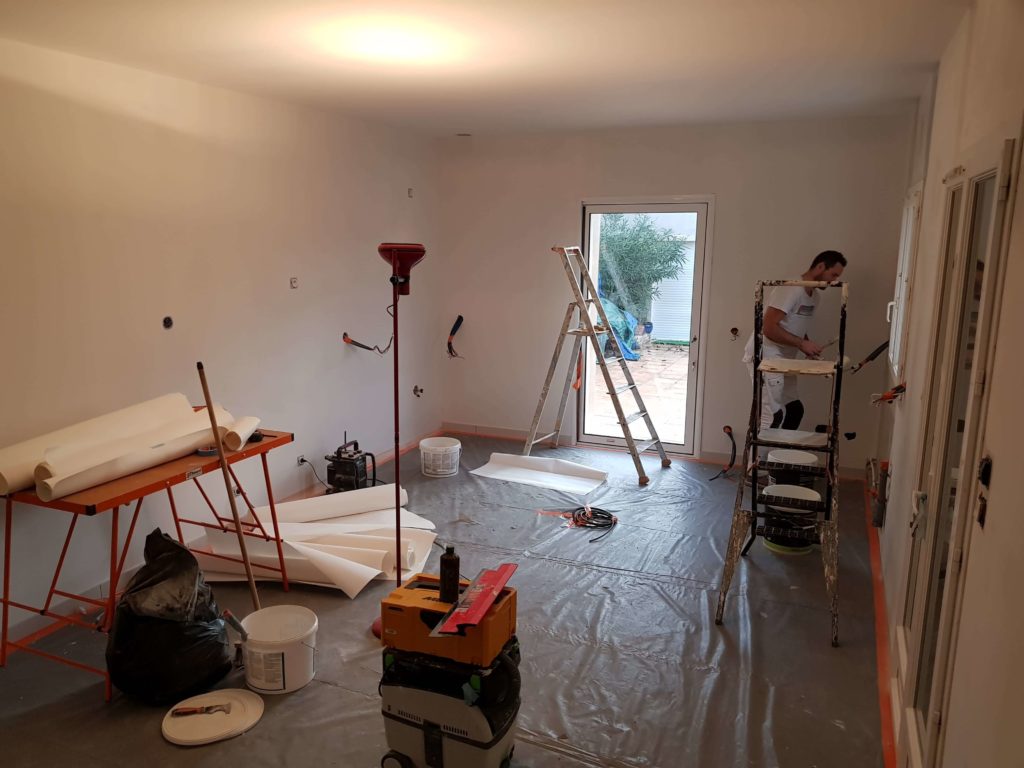 Peinture intérieure - Pièce en travaux - Couleur blanc